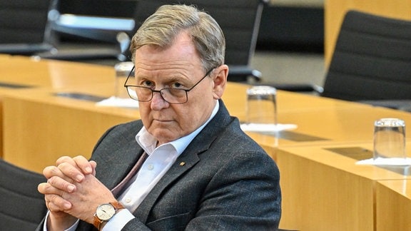 Bodo Ramelow (Die Linke) sitzt im Thüringer Landtag