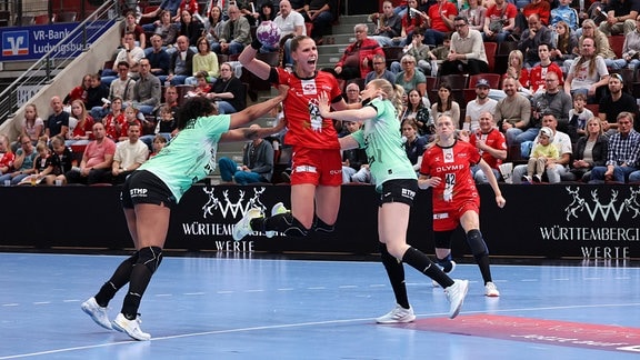 v.l. Sharon Nooitmeer (THC), Xenia Smits (HBL), Kathrin Pichlmeier (THC)
